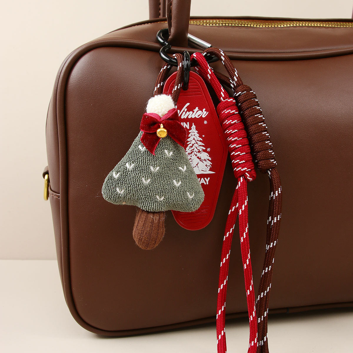 Pendentifs bonnets de Noël tricotés à la main pour clés et sacs❤️🎅