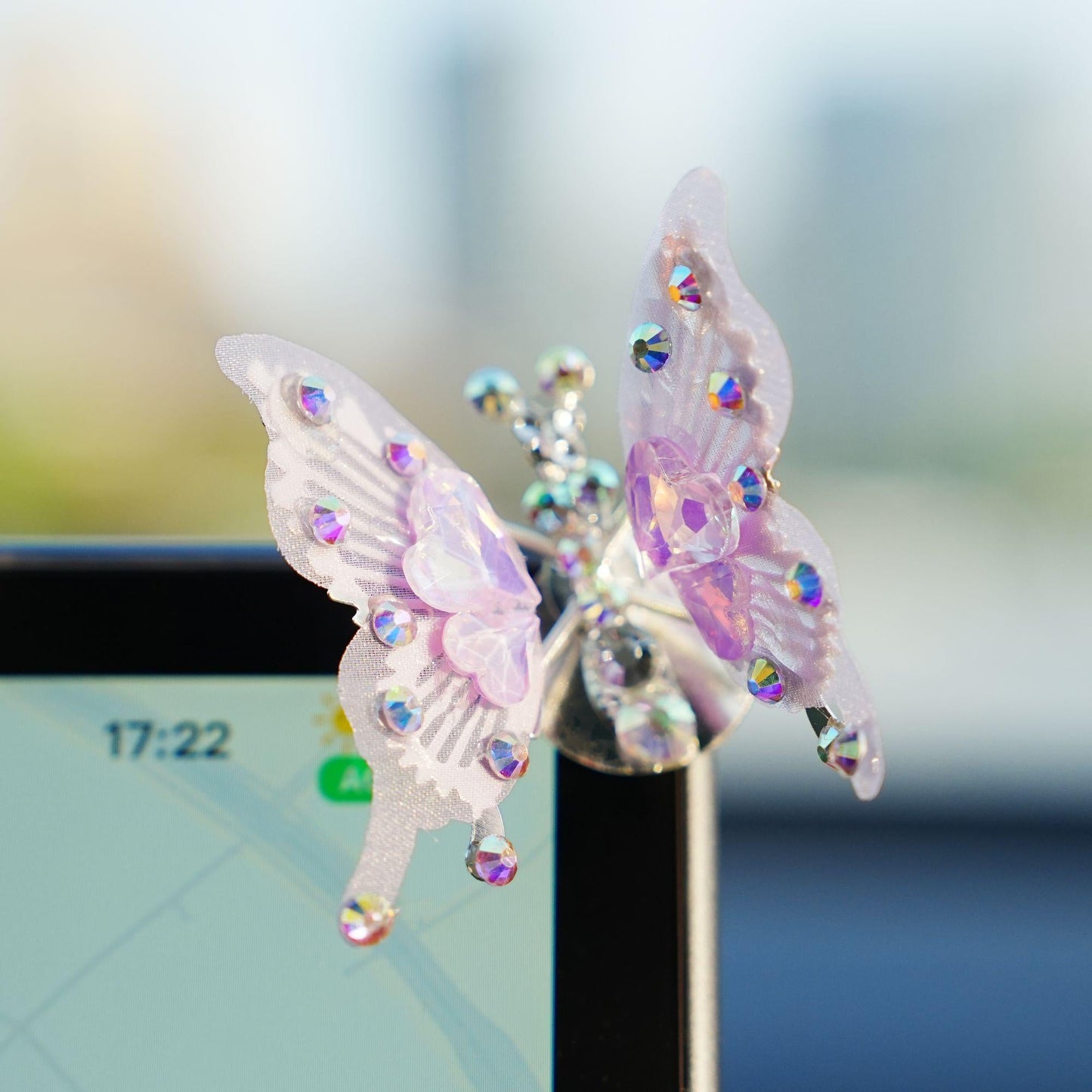 💥Vente à perte🔥Ornement papillon en diamant aux ailes battantes✨🦋